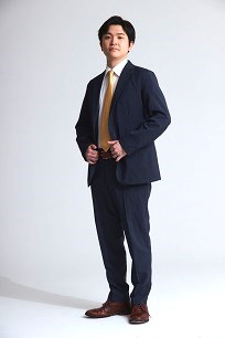 伊藤　駿九郎